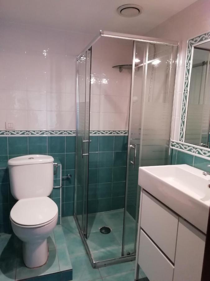 Double Room,1765360251:JPEG