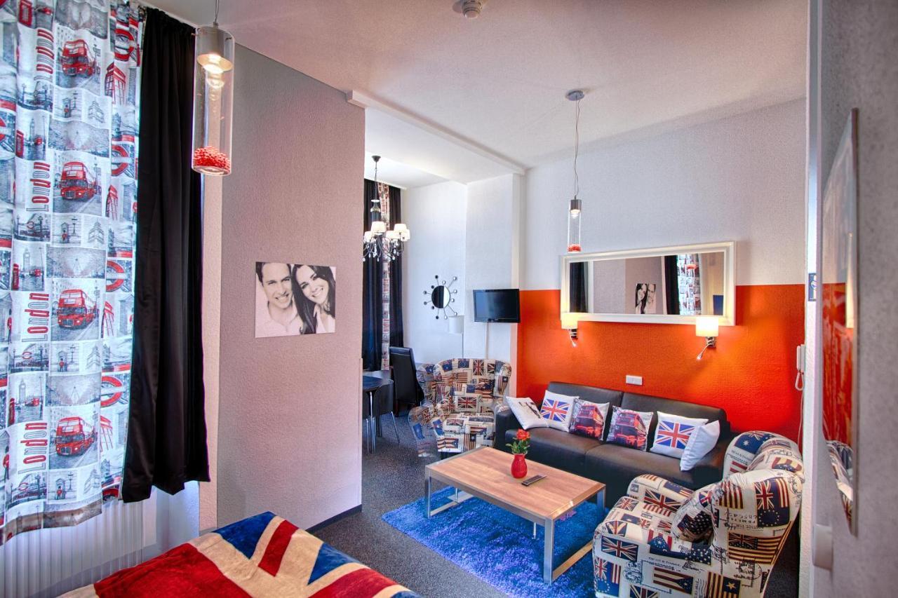 Deluxe Family Suite