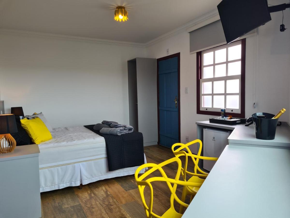 Deluxe Double Room Bath