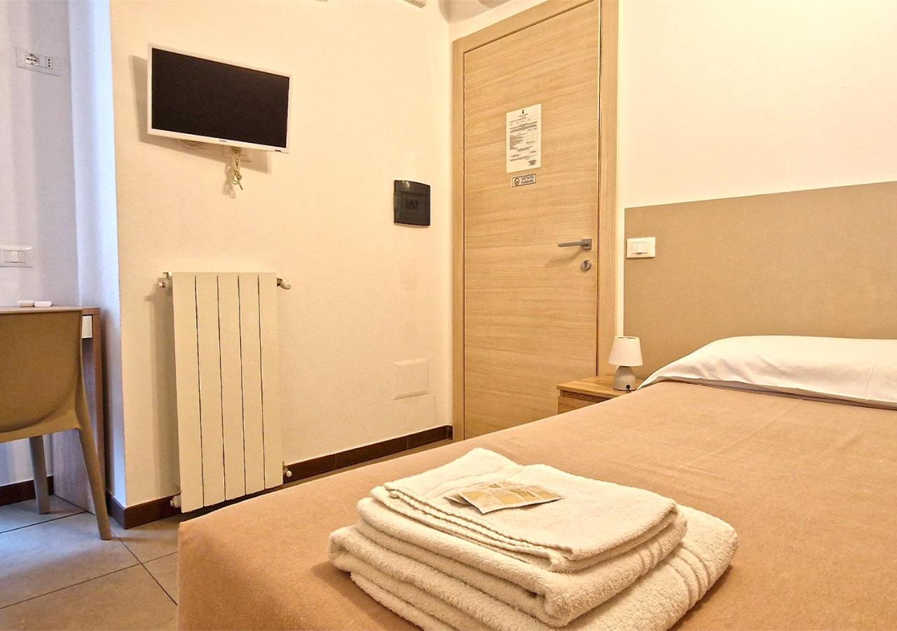 Single Room Private Bathroom