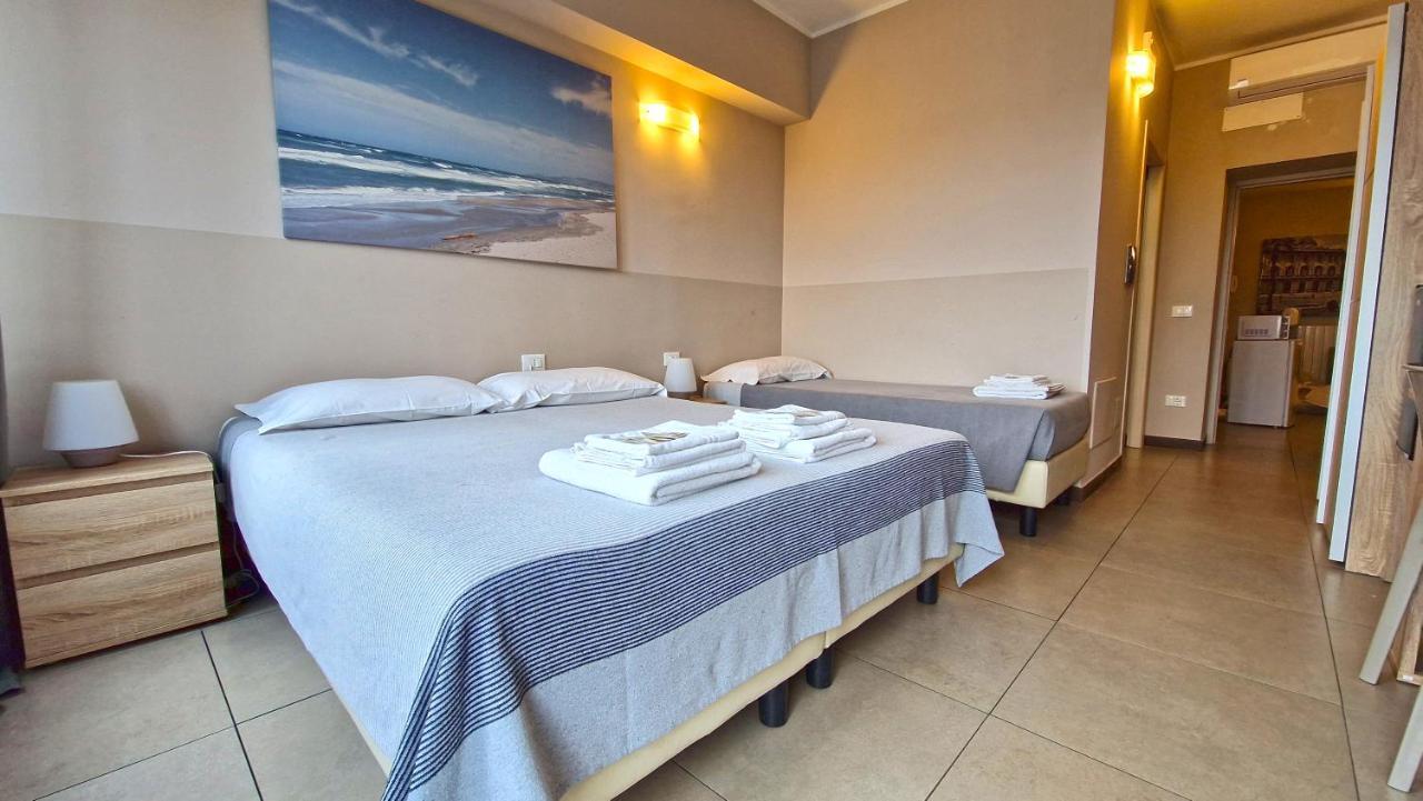 Triple Room Private Bathroom