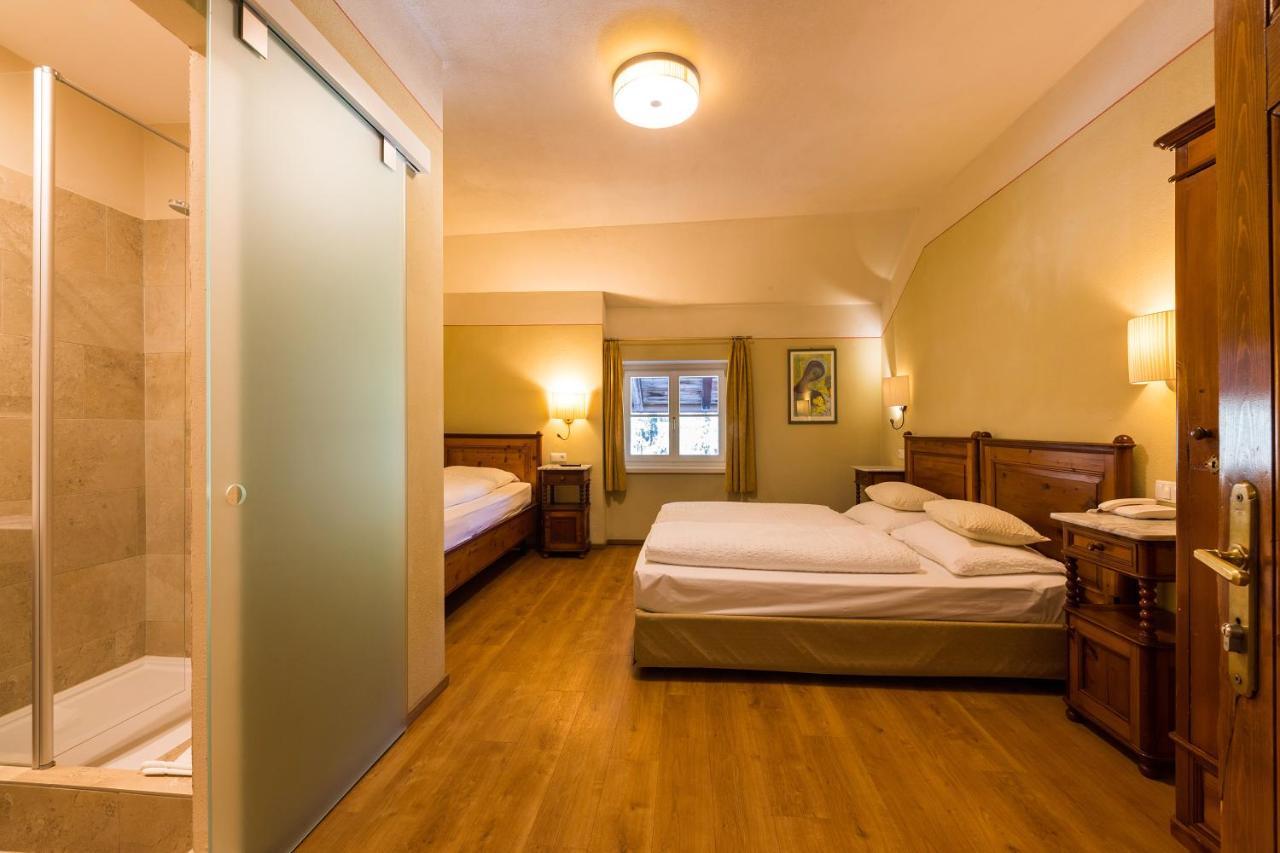 Double Room Mountain View