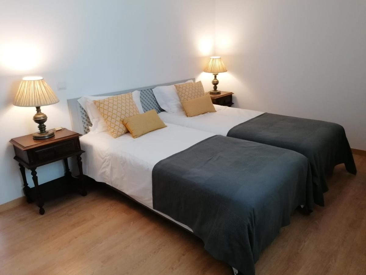 Twin Room,1328140220:JPEG
