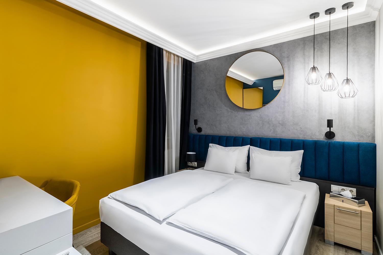 Double Room,1318689283:JPEG