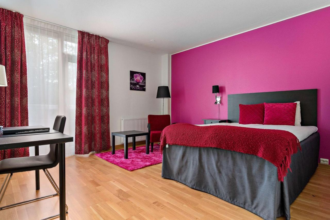 Standard Single Room,1318769188:JPEG