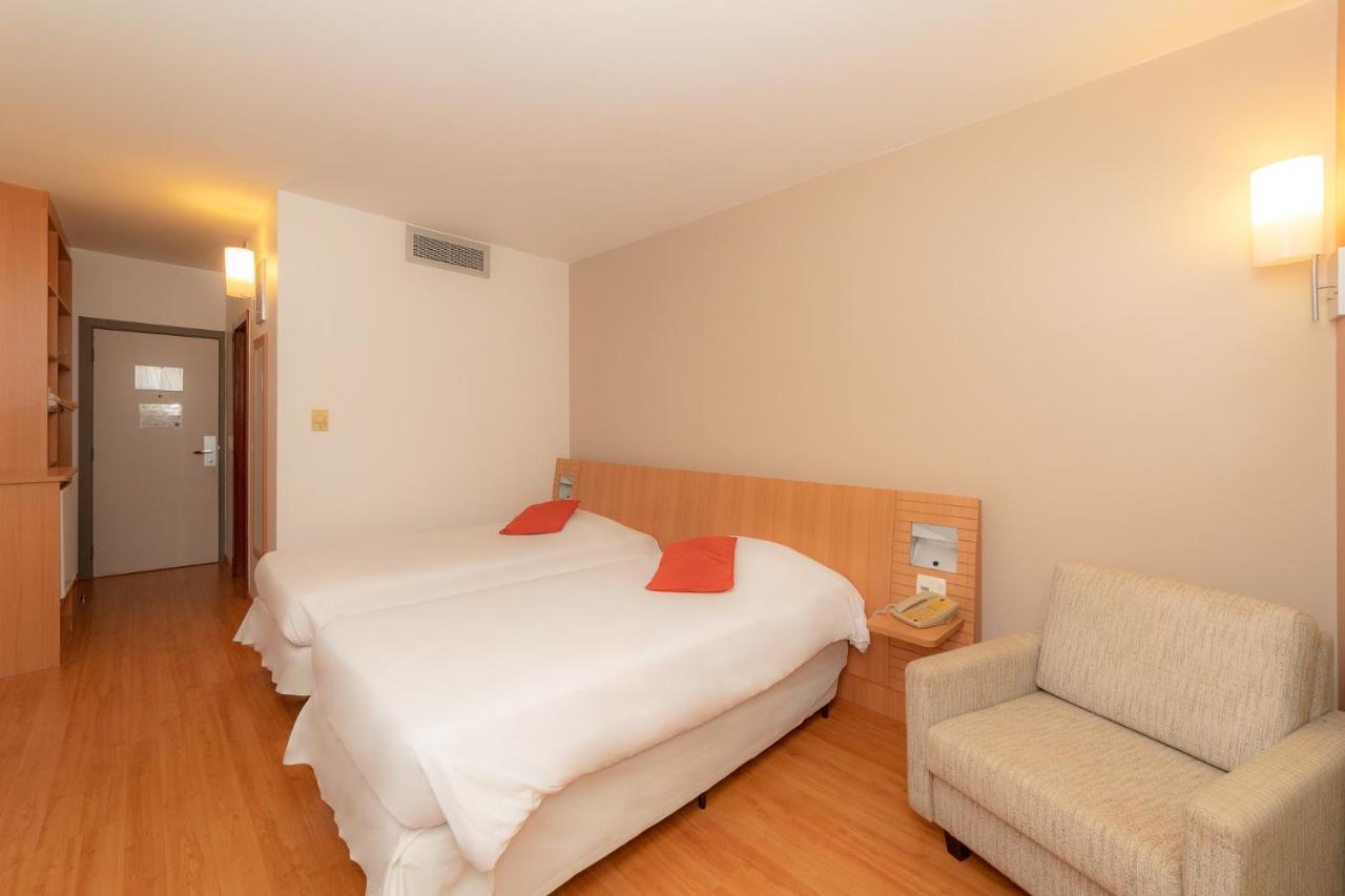 Superior Room 2 Single Beds