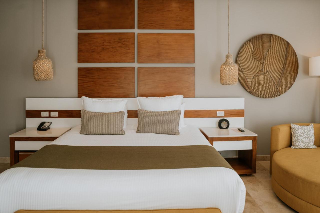 Luxurious Master Suite