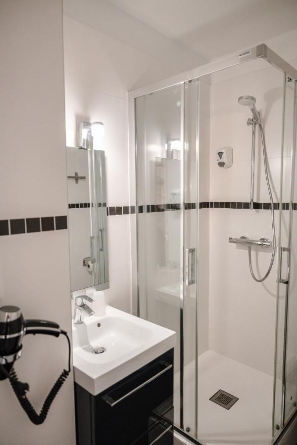 Classic Single Room