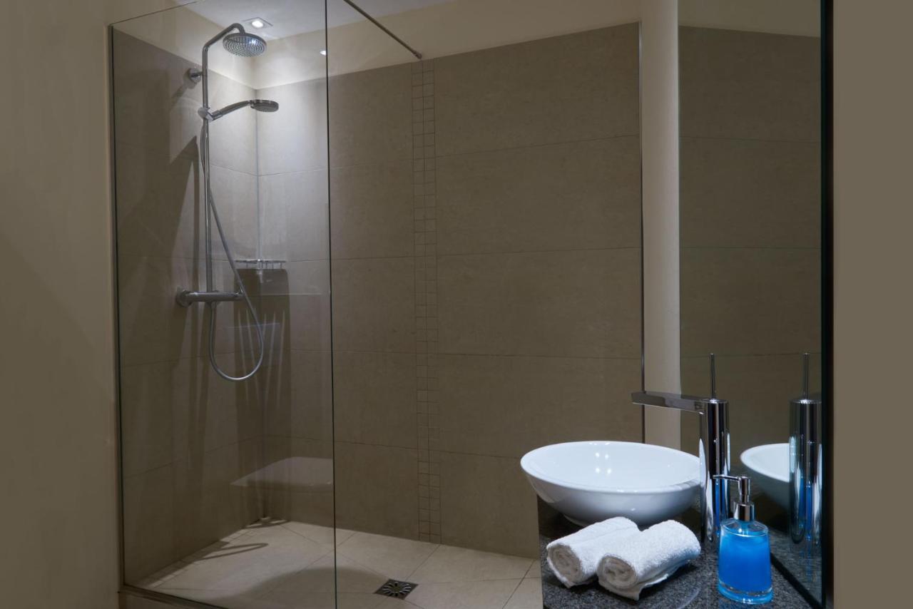 Double Room AC