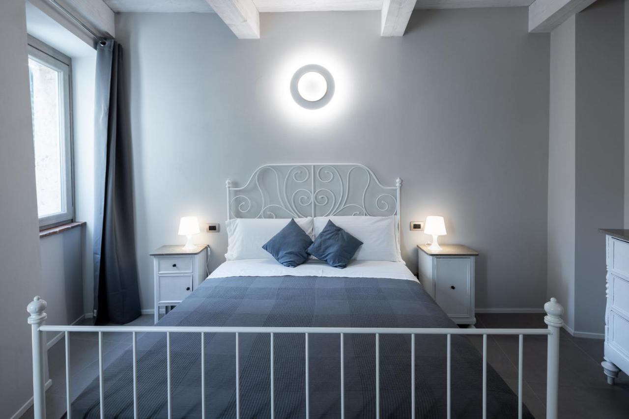Double Room,1319827585:JPEG