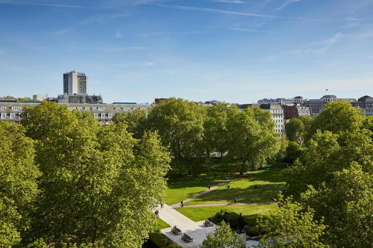 Superior Guest Room One King Bed Grosvenor Square View