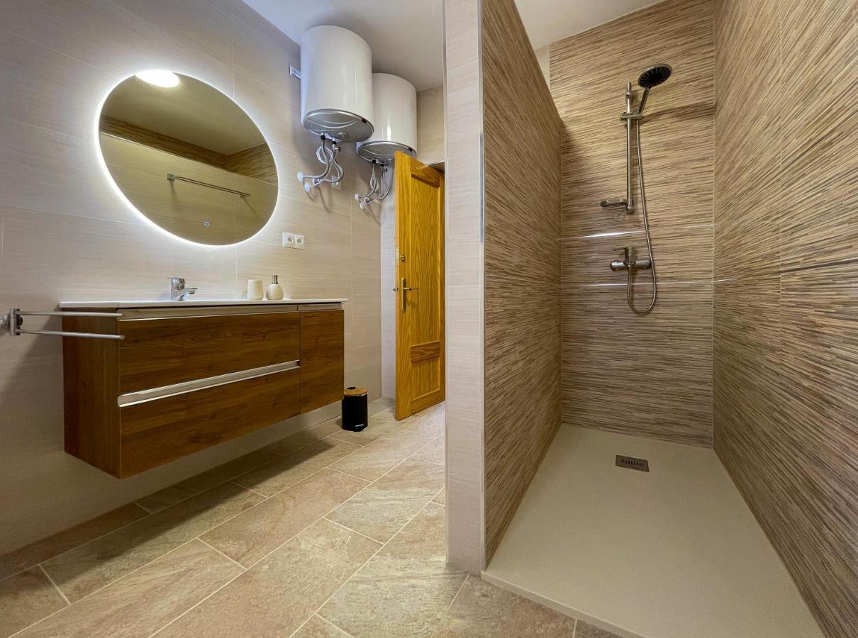 Double Room Private External Bathroom