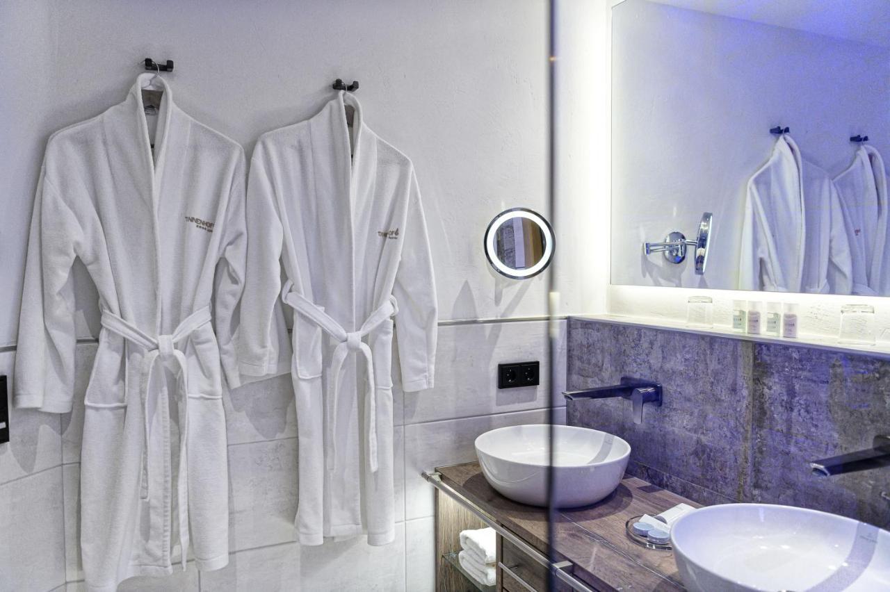 Deluxe Double Room with Shower,1022406598:JPEG