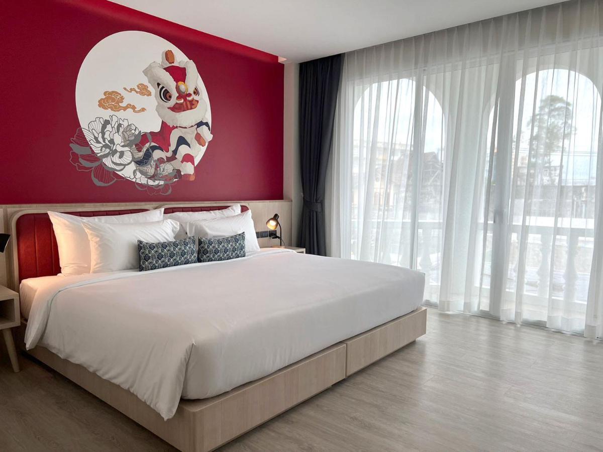 Deluxe Double Room with Balcony