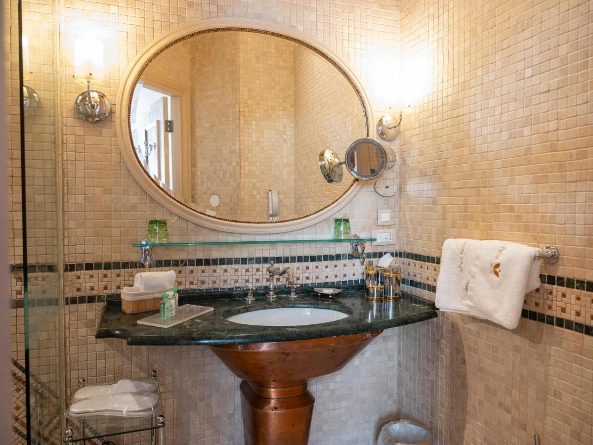 Deluxe Suite,1322757364:JPEG