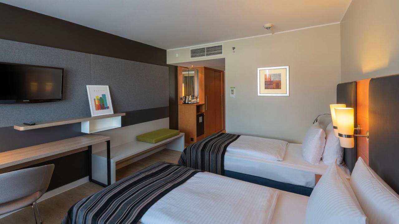 Standard Room,1709703319:JPEG
