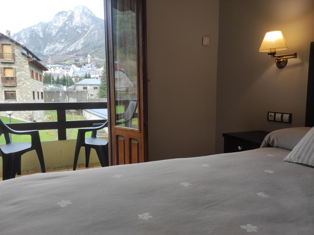 Superior Triple Room Balcony,1323154036:JPEG