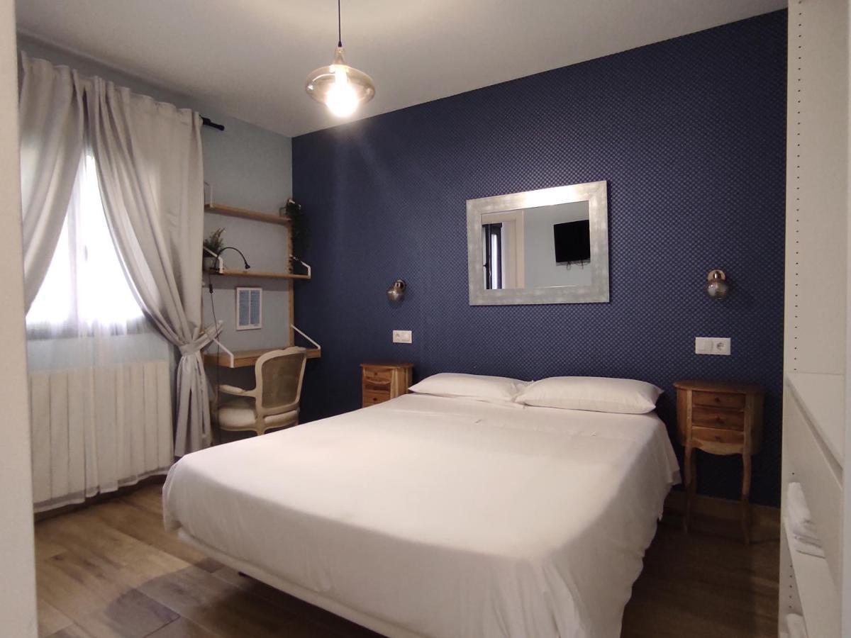Deluxe Double Room Private Bathroom