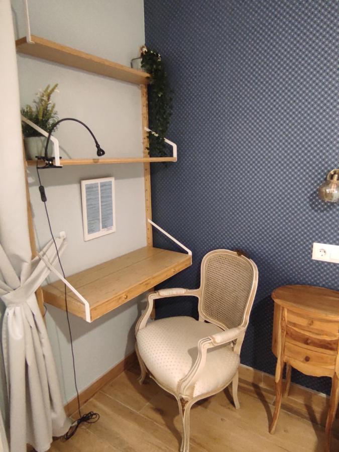 Deluxe Double Room Private Bathroom
