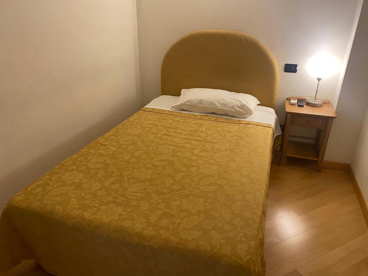 Deluxe Single Room Split Level