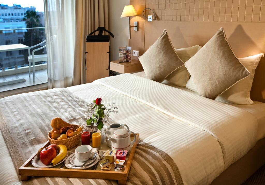 Deluxe Room,564443169:JPEG