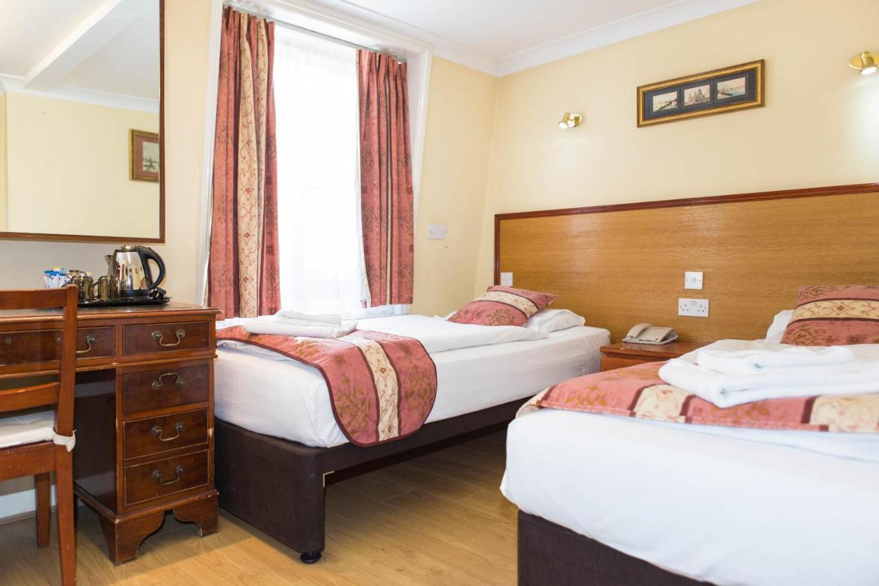 Standard Twin Room,1327959839:JPEG