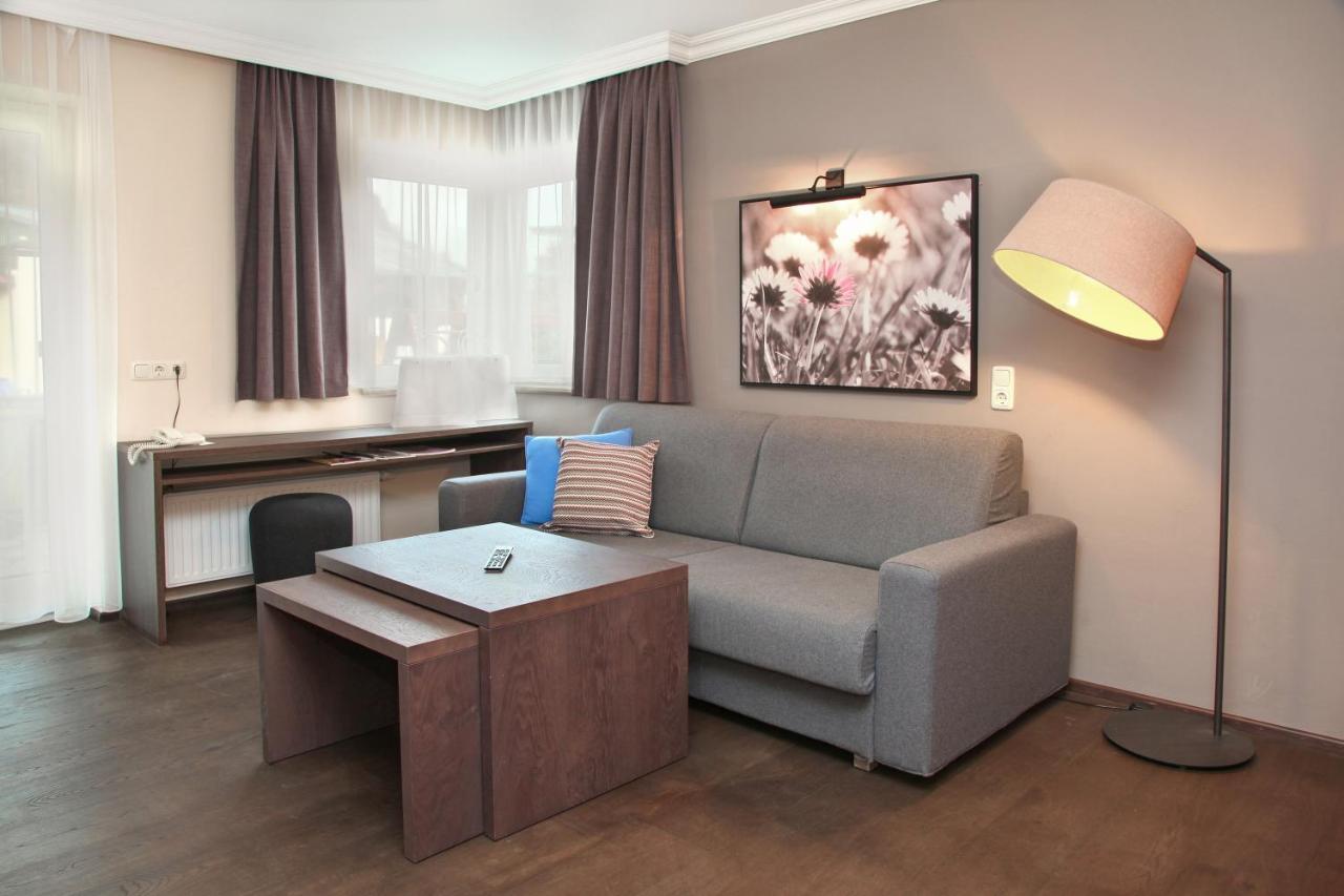 Deluxe Family Suite