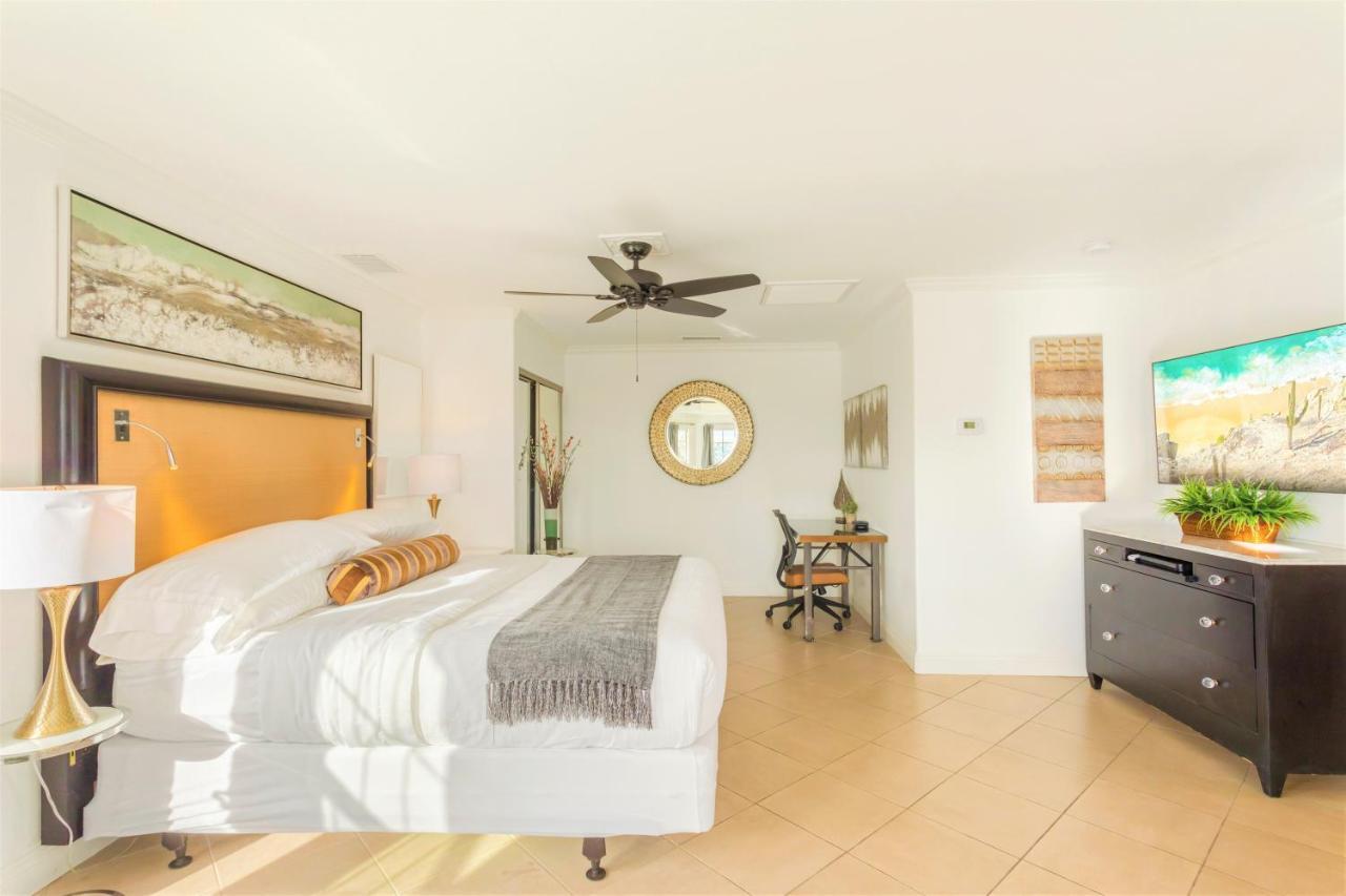 Superior King Suite