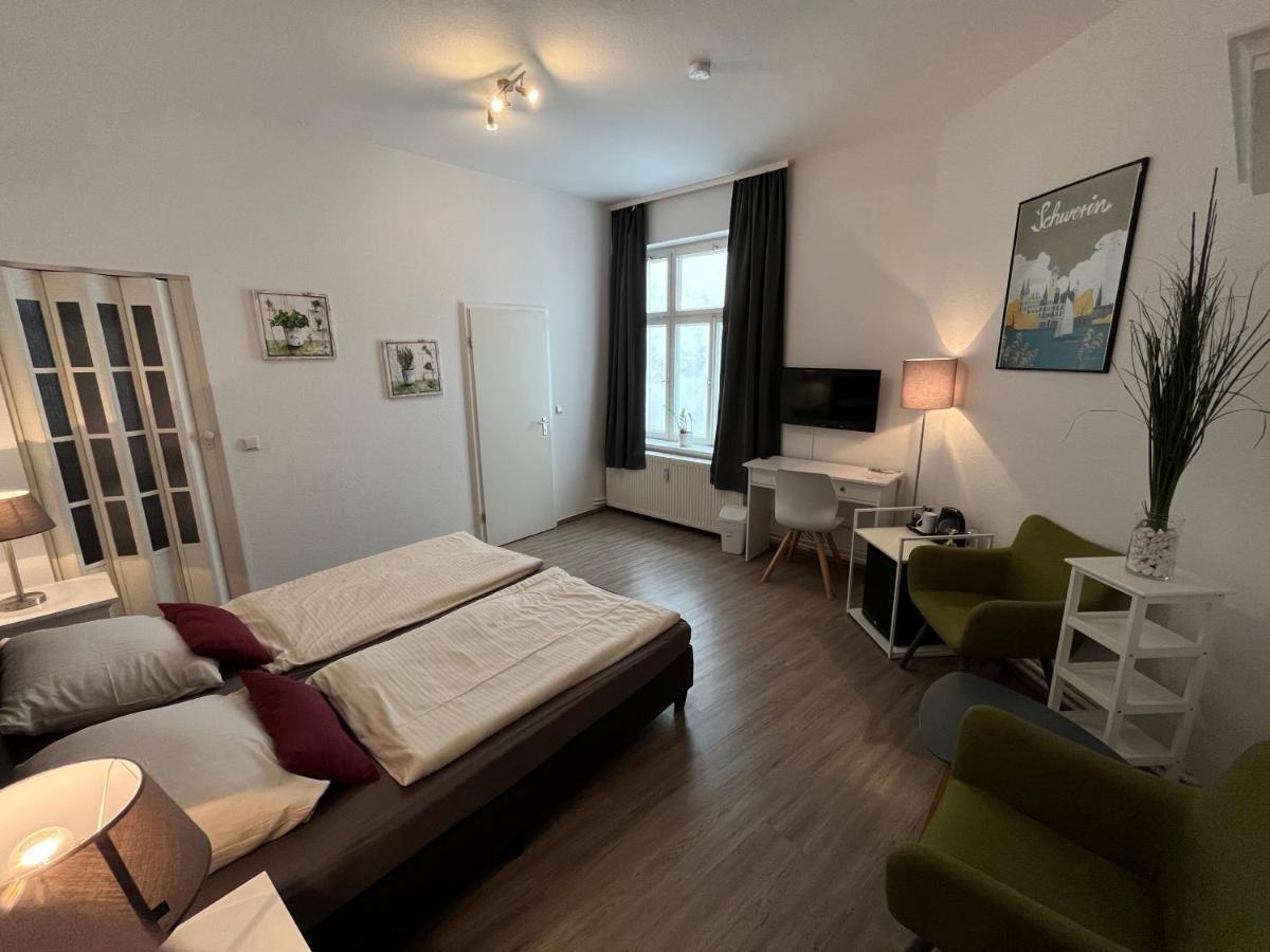 Double Room Type II,1327786400:JPEG