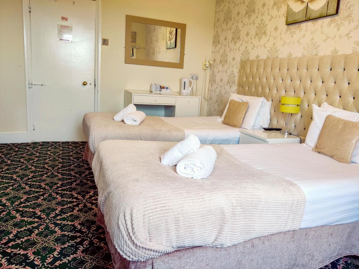 Economy Twin Room