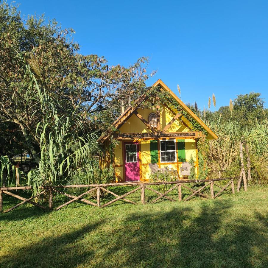 Aschenputtel Two-Bedroom Cottage