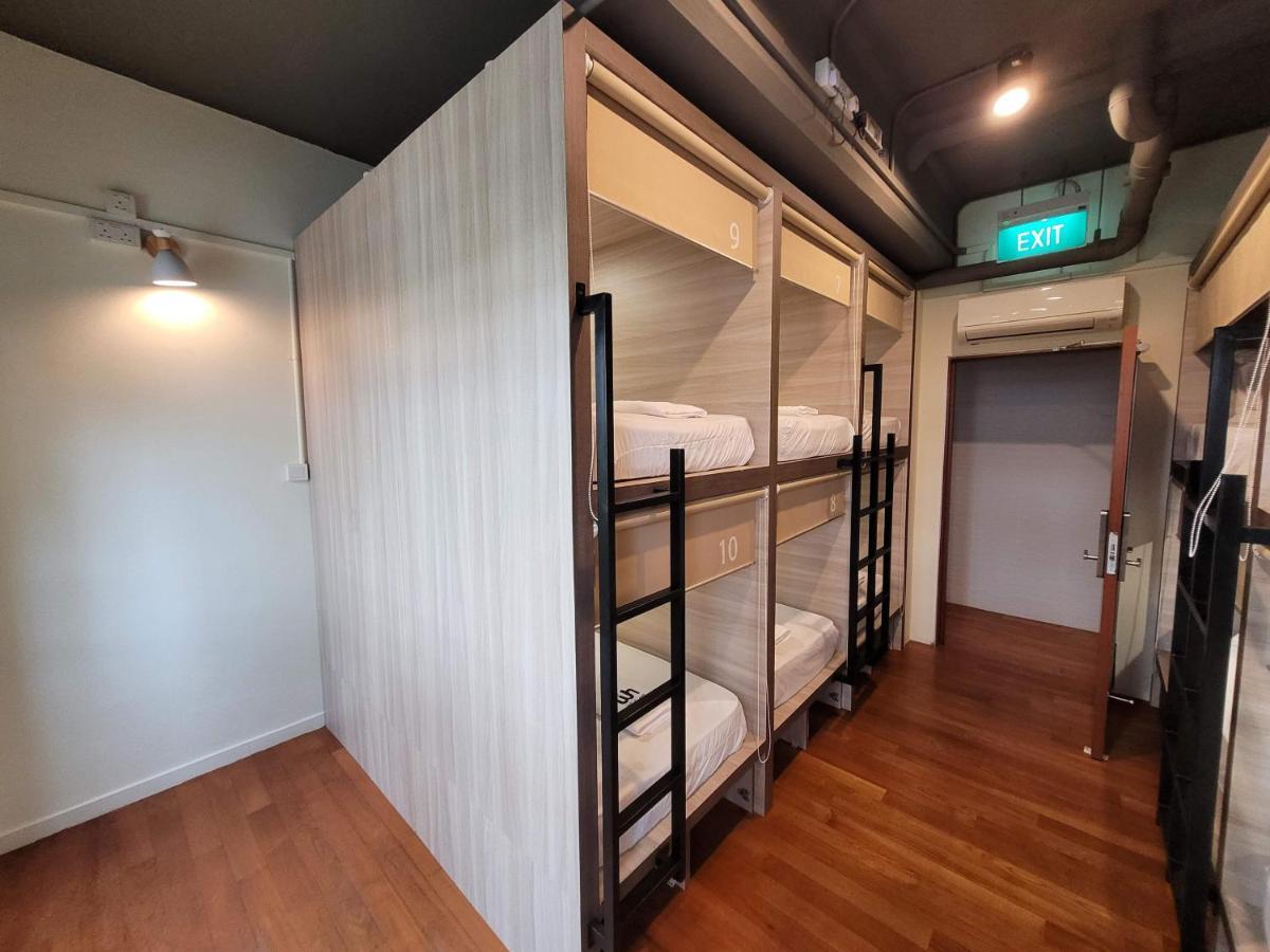 Single Bed Female Dormitory Room,1328171921:JPEG
