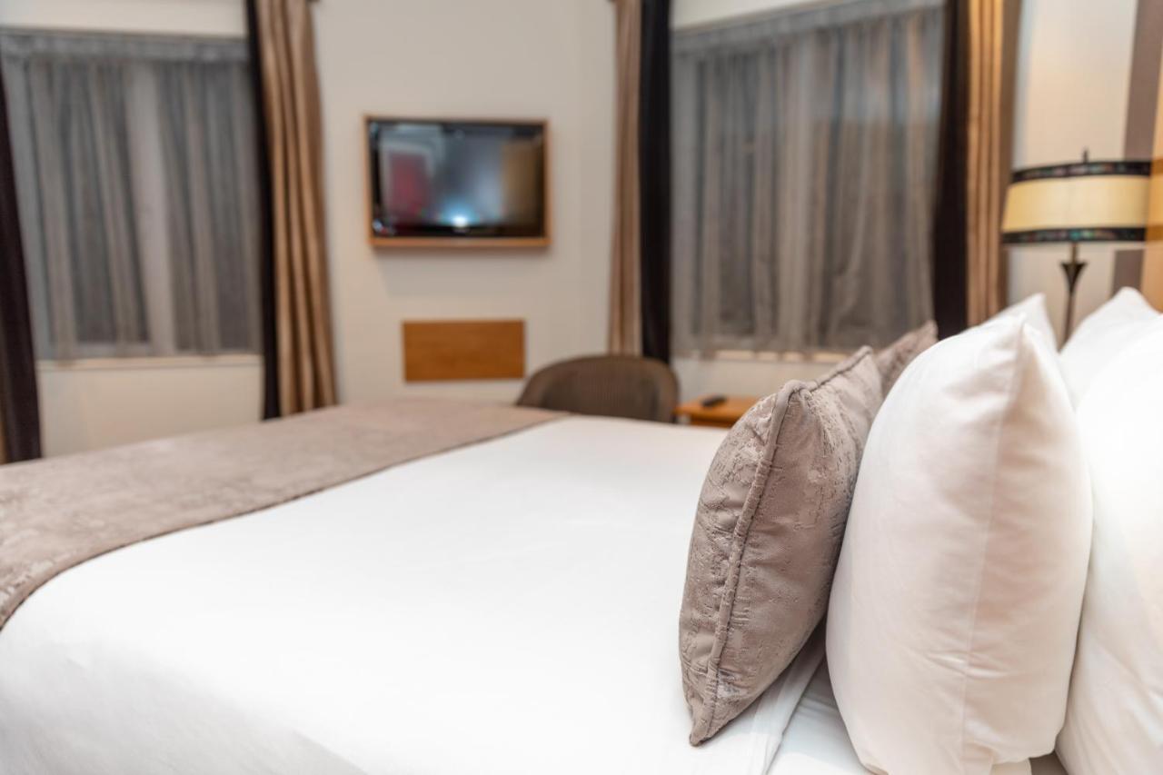 Signature Double Room