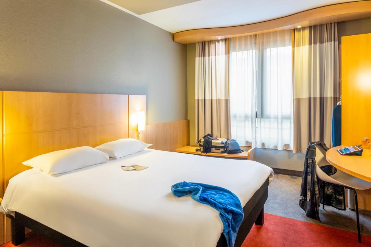 Double Room,1710018652:JPEG