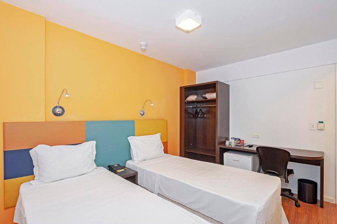 Standard Twin Room,1328625554:JPEG