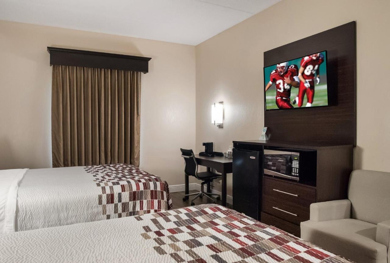 Deluxe Room Two Queen Beds Disability Access Non-Smoking