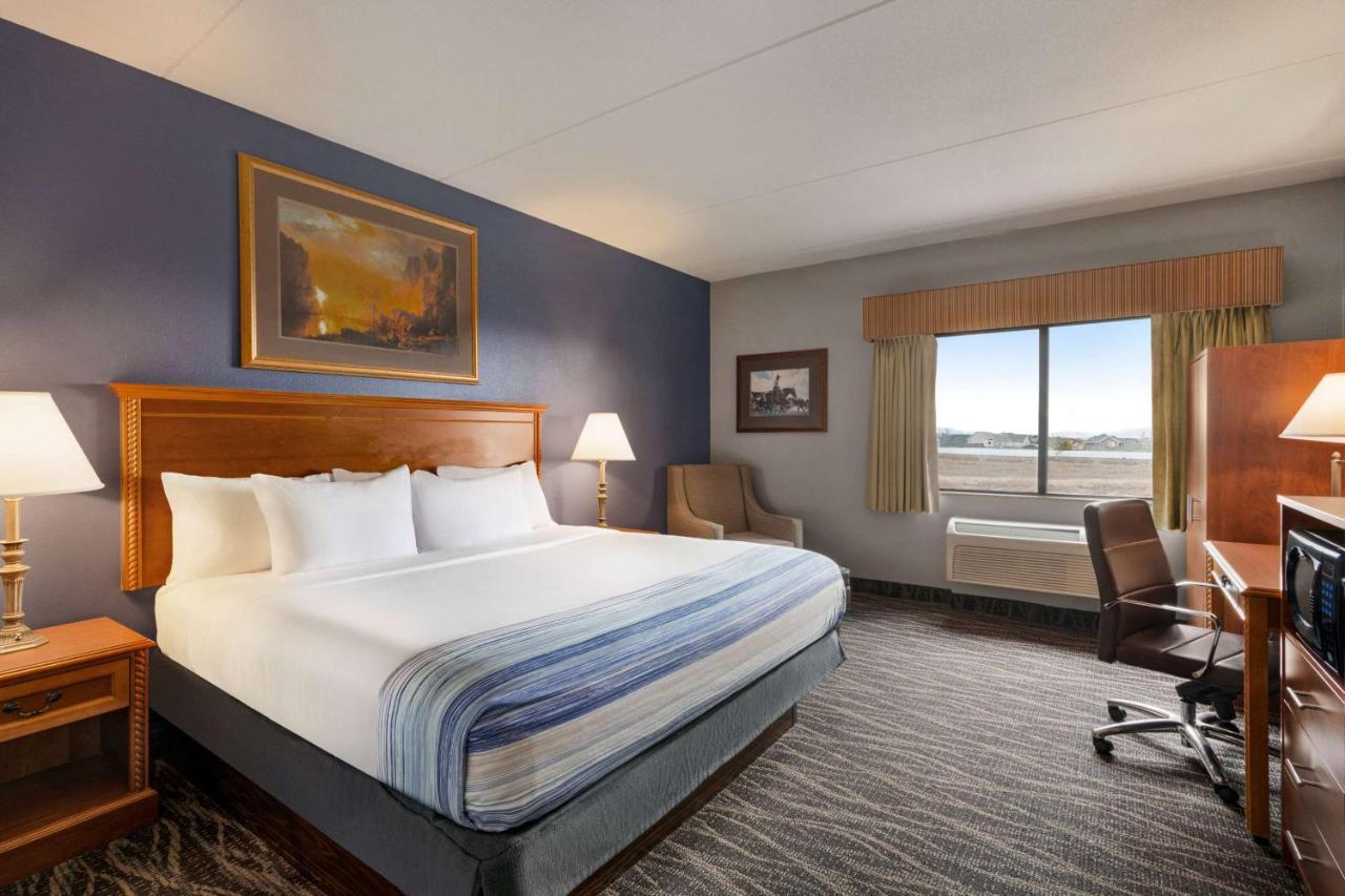 King Room - Non-Smoking/Pet Friendly