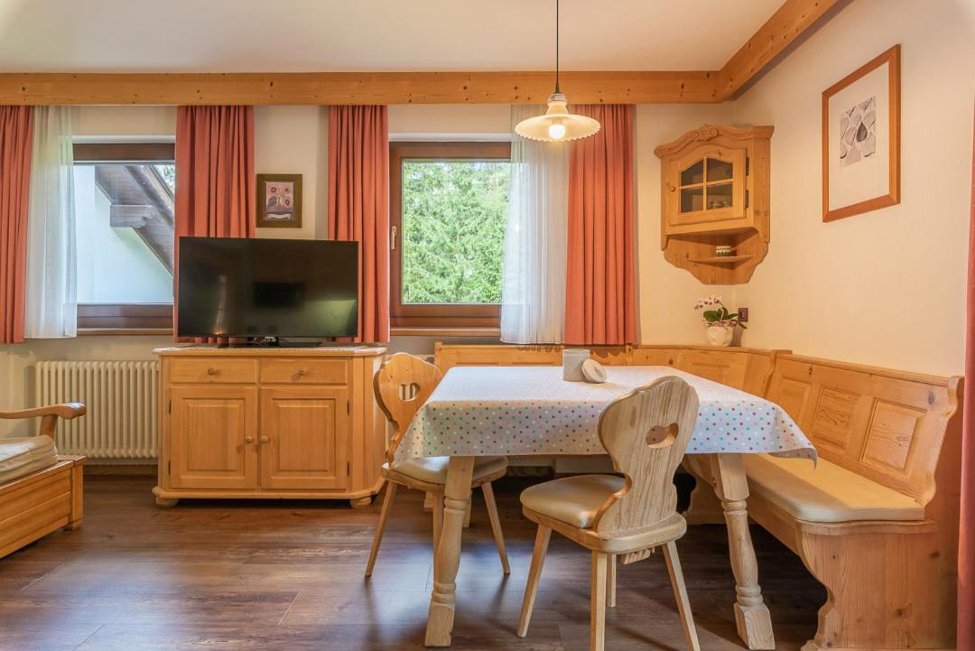 One-Bedroom Apartment (4 Adults),1329196235:JPEG