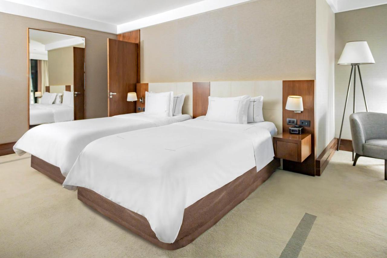 Deluxe Plus Twin Room