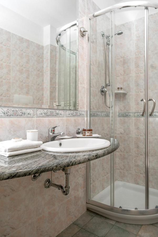 Executive Single Room