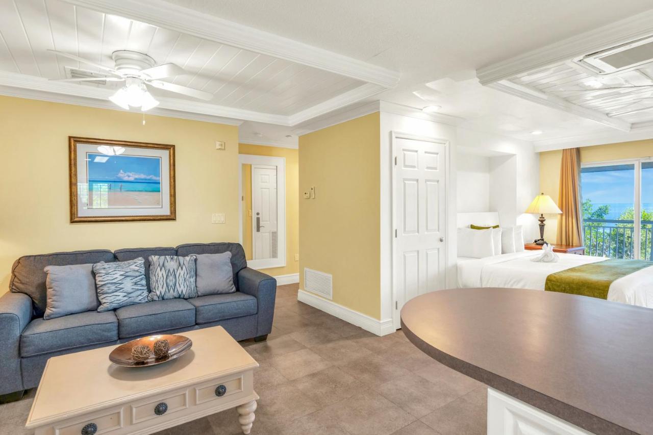 King Studio Suite Balcony Ocean View Non-Smoking