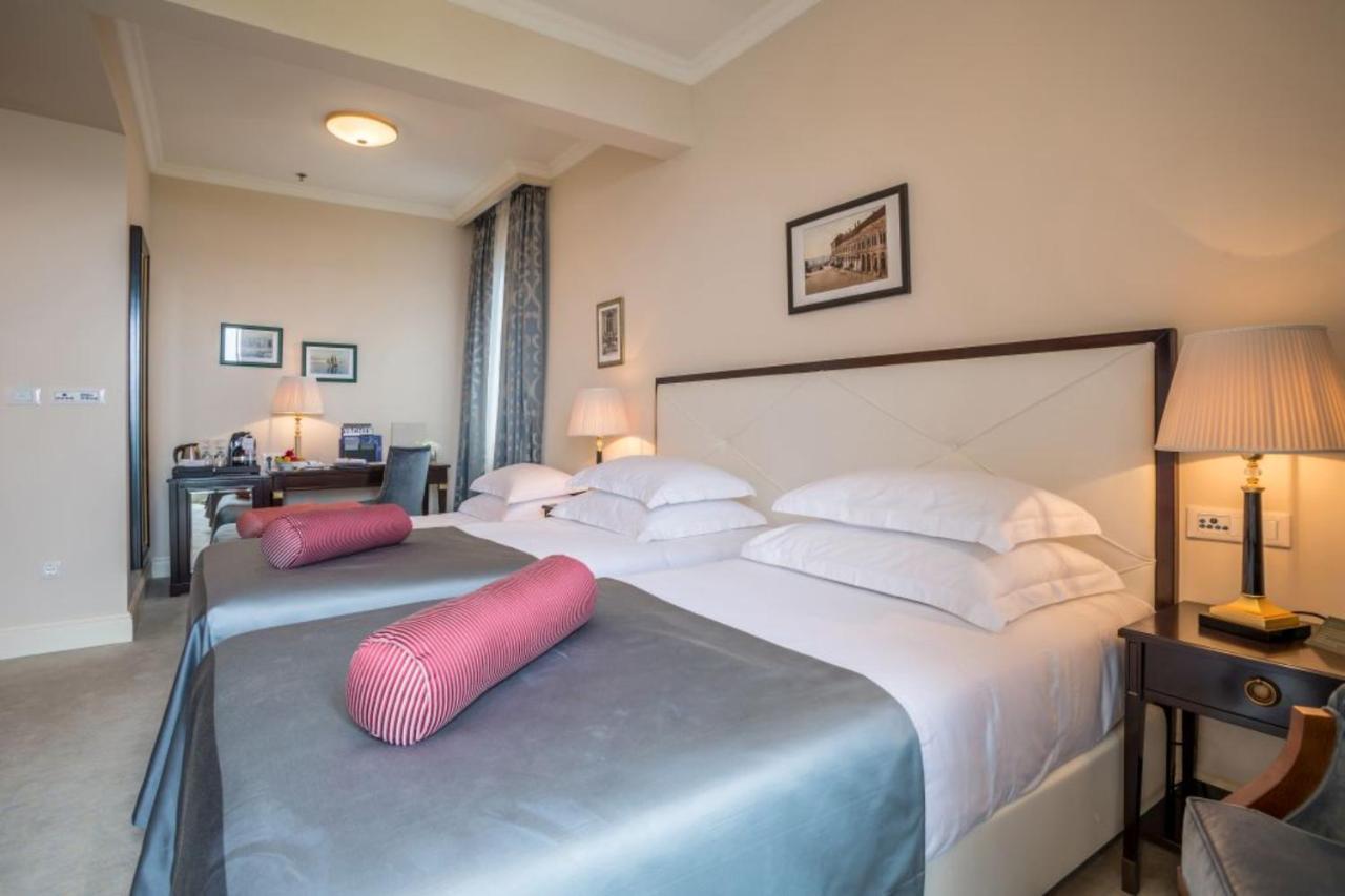 Superior Double or Twin Room with City View,1588063918:JPEG