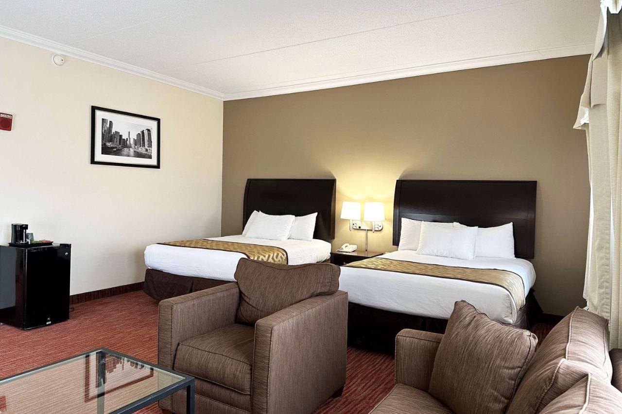 Deluxe Queen Room Two Queen Beds Non-Smoking