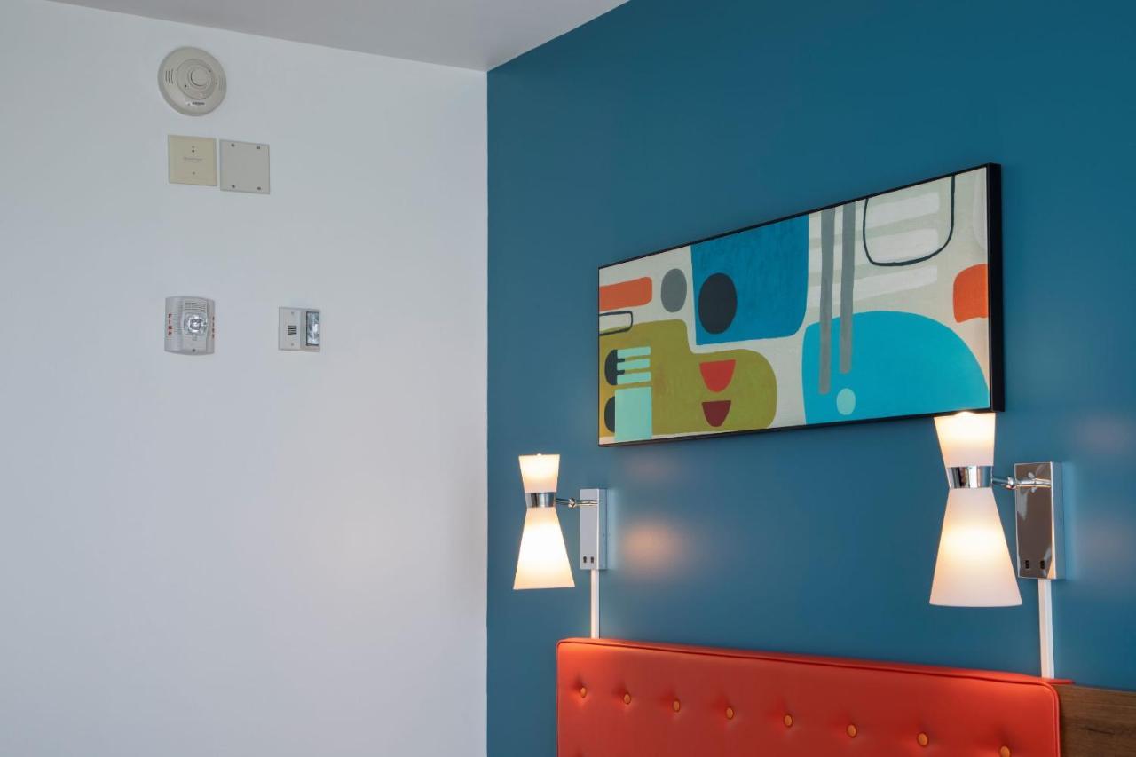 Standard Room Hearing Accessible Includes Early Park Admission