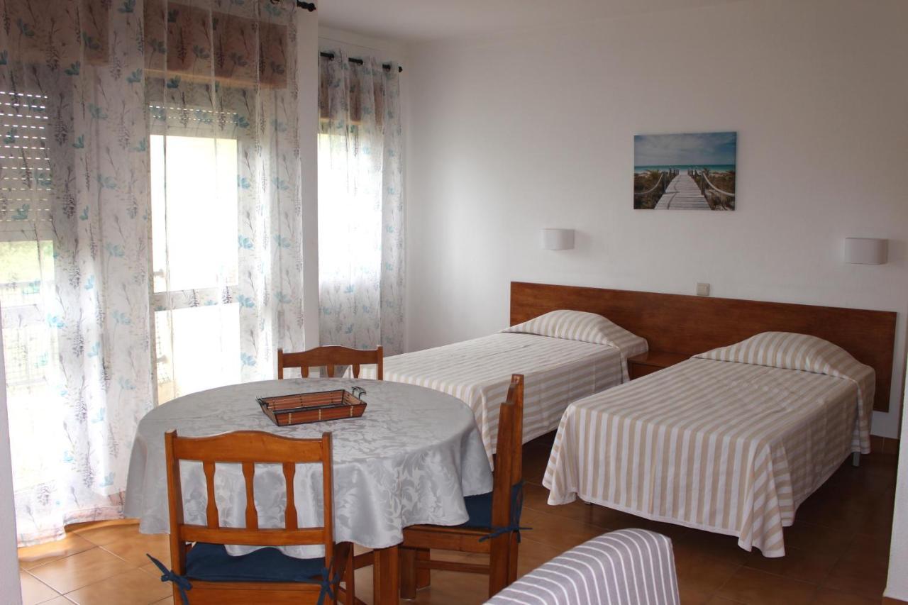 Studio Apartment,1589220444:JPEG