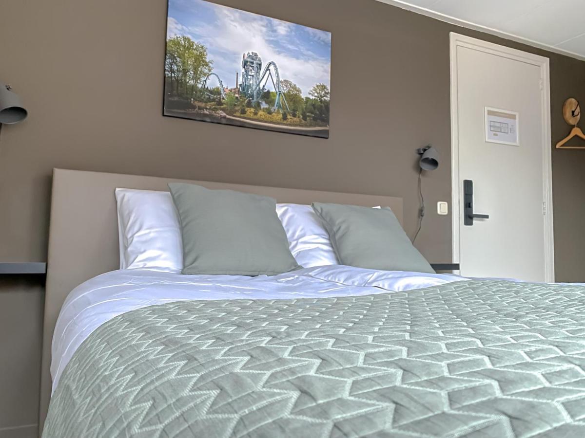 Large Double Room,1331534501:JPEG