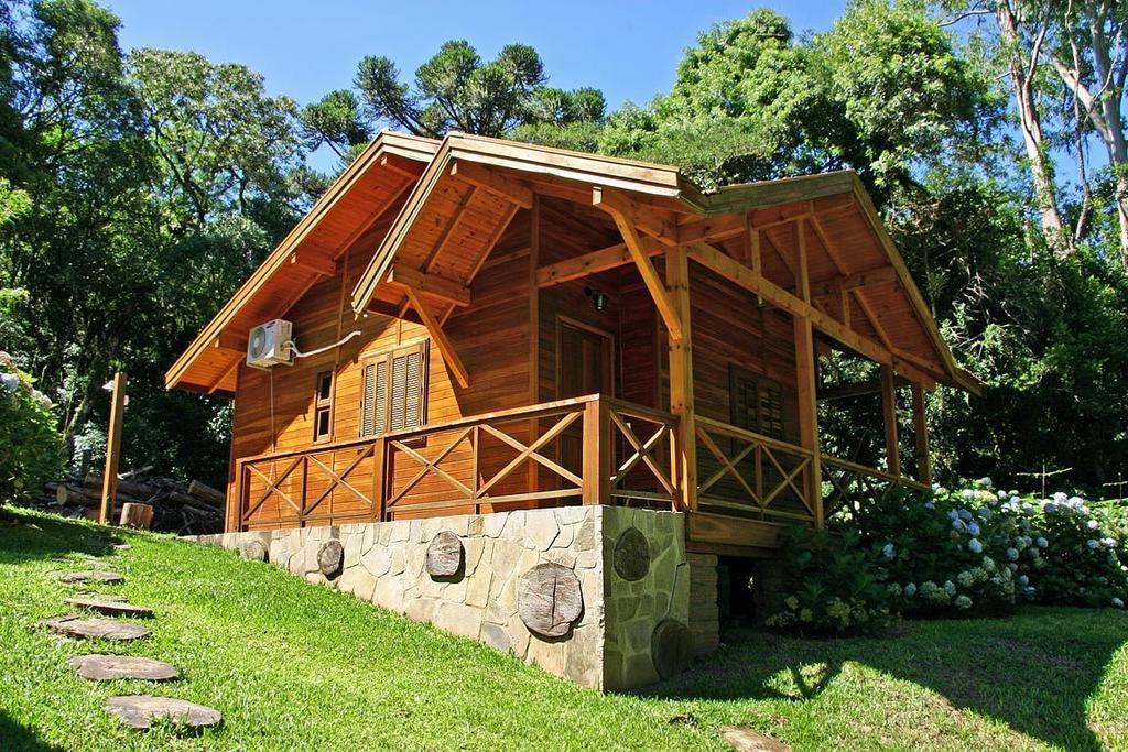 Luxury Chalet,133383555:JPEG