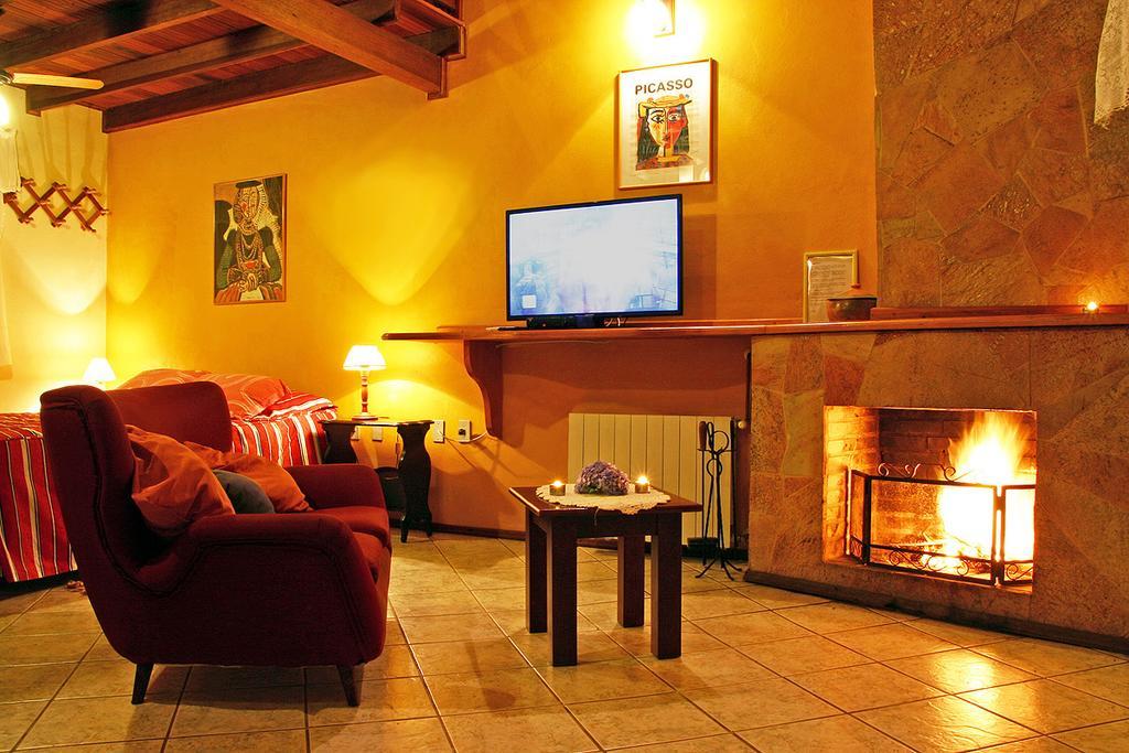Family Chalet,133383591:JPEG