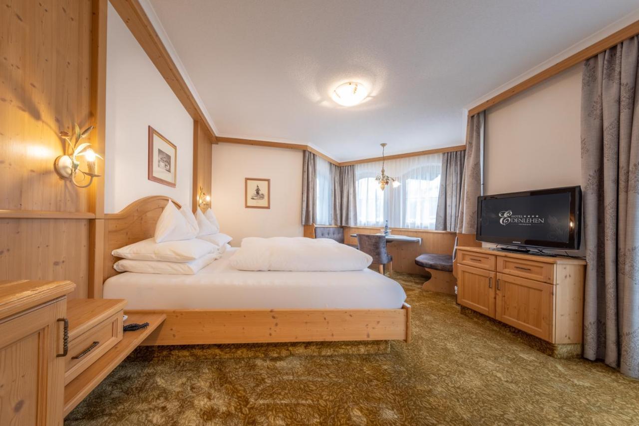 Double Room Mountain View