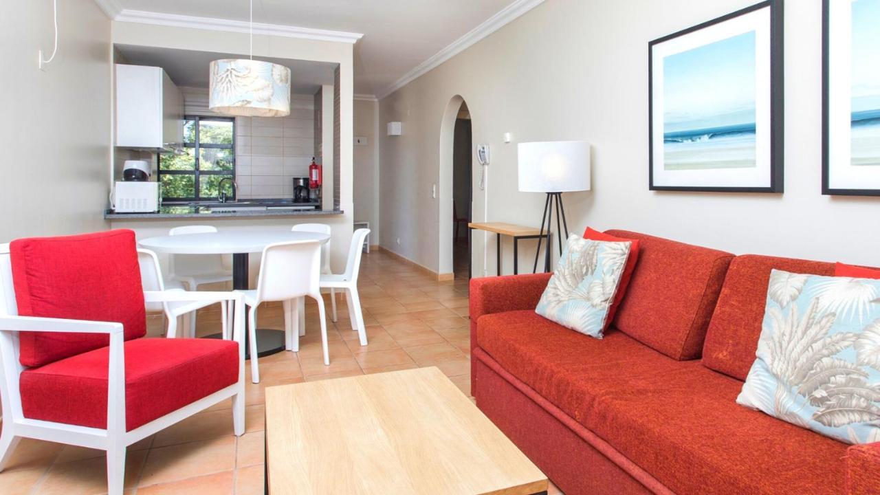 Two-Bedroom Apartment Sea View